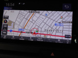 9インチホンダコネクトナビ【LXM-242NBi】です。もう道に迷うことはないかも?!これからのシーズン、是非遠出や旅行へ!快適なお時間を演出致しますよ!有るのと無いのとでは大きく差がつきますよ。