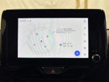 ディスプレイオーディオを装備。スマホとクルマをつなぐことでいろんなサービスが楽しめます。