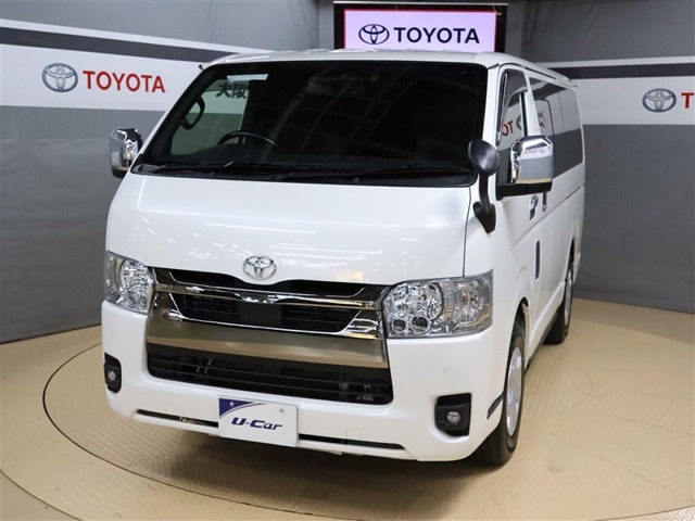 トヨタ ハイエースバン 