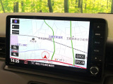 【メーカー純正9インチナビ】インテリアに溶け込むスタイリッシュな「専用設計」メーカーナビを装備♪視認性や操作性など基本性能にも優れ、より上質なカーライフをお楽しみいただけます。