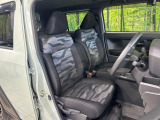 運転席シート廻りは使用感も少なく、良好な状態となっています。丁寧に使われていたことがよくわかりますね。