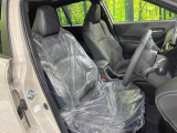 運転席シート廻りは使用感も少なく、良好な状態となっています。丁寧に使われていたことがよくわかりますね。
