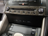 CDはもちろんの事、DVD&Blu-ray再生も可能です。フルセグ地デジにも対応しさらにBluetoothにも対応しております