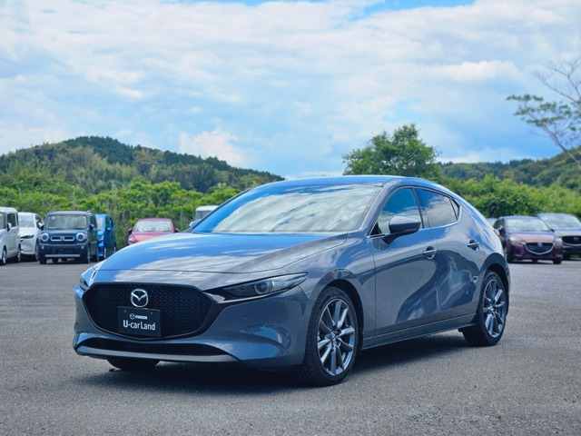 マツダ MAZDA3ファストバック 