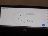 ディスプレイオーディオ(コネクティッドナビ対応)搭載。T-Connectご契約で2028年5月までナビ機能が無償で利用できます。期限到来後は有償でご継続可能です。(車載ナビは非搭載)