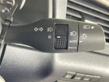 【オートライト(AUTO)】外の明るさをシステムが感知して、自動でヘッドライトが点灯します!ヘッドライトをつけ忘れを防ぐ便利機能です。