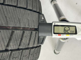 冬タイヤの残り溝は6.2mmです。スリップラインからは4.6mmとなっております。