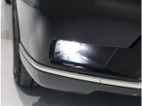 フォグライトは明るいLED!夜間運転時・雨天時・濃霧時と視界の確保を補助してくれます!見た目もクール!