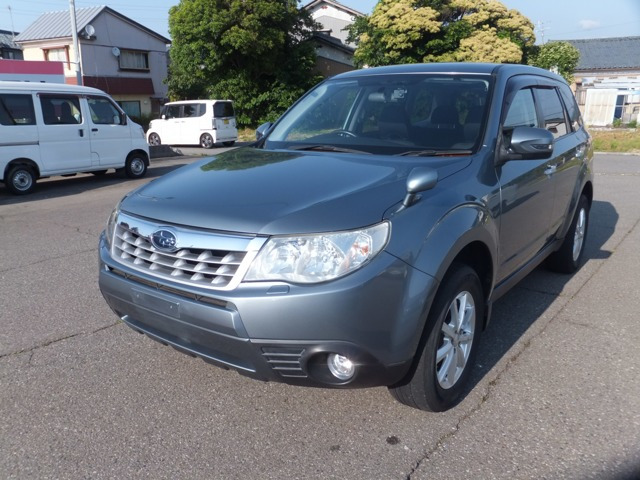 フォレスター 2.0 XS 4WD 