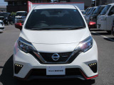 走行距離無制限の日産ワイド保証が納車日より1年間付帯されます。納車後は全国日産ディーラーで保証修理対応可能ですので安心。エンジン等だけでなくエアコンやパワステ、更に純正ナビも保証対象ですので安心です。