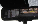 インテリジェントルームミラーです。クリアな後方視界で安全運転をサポートします。