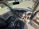 初心者の方でも安心して運転していただける視野の広さとなっております。