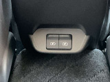 後席用のUSB端子が2ケ口あります。