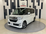 タントが入庫しました!年式は平成27年、グレードは「カスタムRS トップエディションSA」、ボディカラーは、パールホワイト3です!