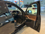 BMW正規ディーラー BMW Premium Selection調布の認定中古車です。厳しい基準をクリアした高品質車両のみ販売。BMW認定中古車保証付き(最長4年・距離無制限)、全国納車対応可能です。