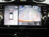 360度見渡せるアラウンドビューモニターがついておりますので駐車の際も安心です。