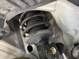 お車を安心してお乗りいただく為には、足回りの定期点検が欠かせません。サービスサポート(有償保証)では無料点検もご提供しており、安心のカーライフをお過ごしいただけるサポート体制が整っています。
