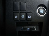 お車の取扱説明書・メンテナンスノート(記録簿)も御座います。トヨタのディーラーで安心を買って下さい。当社は無理な勧誘は致しません。まずはお客様からのお問い合わせを心よりお待ちしております。
