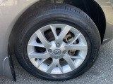 日産純正アルミホイールになります。