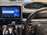 このハンドルを握った時に、車を所有している優越感を味わえますね