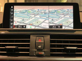 iDriveはナビの機能に加え、ミュージックコレクション、車両状態の確認、設定の変更等が操作可能です。