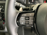 【ハンドルオーディオリモコン】手元でナビやオーディオの操作も可能です。走行中でもハンドルから手を離さずに操作ができて安心です。