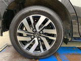 純正アルミホイール。165/65R14