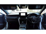 見通しのよいすっきりとした視界で、誰でも運転しやすいです。運転のしやすさは疲れにくさにも繋がりますよ♪