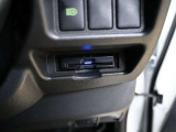 ETC車載器付きです。高速道路の料金所もスムーズに通過できます。