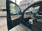 BMW正規ディーラー BMW Premium Selection調布の認定中古車です。厳しい基準をクリアした高品質車両のみ販売。BMW認定中古車保証付き(最長4年・距離無制限)、全国納車対応可能です。