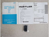 キーを取り出さずにドアを施錠&解錠。クルマの始動も可能です。