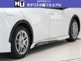 モデリスタ製フルエアロ装着しています。