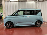 【スマートアシスト搭載車】 衝突回避支援ブレーキ機能(対車両・歩行者)、衝突警報機能(対車両・対歩行者)、誤発信抑制制御機能などの機能で安全な運転をサポートします。