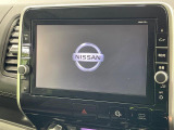 【純正9型ナビ】人気の純正ナビを装備しております。ナビの使いやすさはもちろん、オーディオ機能も充実!キャンプや旅行はもちろん、通勤や買い物など普段のドライブも楽しくなるはず♪