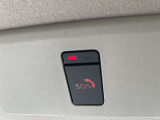 【SOSコール】事故などの緊急時、専用のオペレーターとつながります。あおり運転を受けた時にも通報できます。