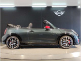 【MINI認定中古車】MINIのご購入はぜひMINI正規ディーラーで!メーカー基準の納車前点検整備を全車実施。規定整備を実施された車両にのみ付帯出来る全国保証。