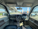 初心者の方でも安心して運転していただける視野の広さとなっております。