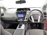 オシャレなインテリアで運転する気分も盛り上がりますよね^^