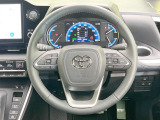 【純正革巻きステアリング】上質な革を使用することで、手にしっかり馴染みとても運転しやすいハンドルです♪