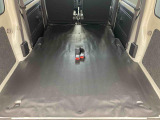 お客様から下取仕入れをする際には、1台づつ査定を行ってお車の状態をチェックしております。自社でメンテナンスの履歴がしっかりしている車両もたくさん入荷しています。
