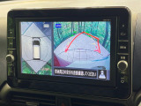 【全方位モニター用カメラ】専用のカメラにより、上から見下ろしたような視点で360度クルマの周囲を確認することができます☆死角部分も確認しやすく、狭い場所での切り返しや駐車もスムーズに行えます。