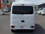 清潔感と高級感を兼ね備えたホワイトの車体色です。掲載情報以外にも気になる点がございましたら、お気軽にお問い合わせください!