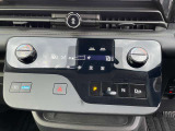 移動時の車内も快適に オートエアコンです