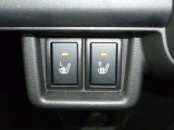 【シートヒーター】座面と背もたれをすばやく温め、寒い時期にも快適な運転環境を提供します。ゆったりと乗り心地の良い運転席です。長距離でもしっかりサポートしてくれます。