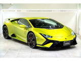 Main Paint - Verde Citrea:Huracan Tecnicaの直線的な立体造形が映える美しいメタリックグリーンです。