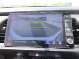 【バックカメラ装備済み】駐車の際の心強い味方!ガイドを見て確認しながら駐車できるので安全です。