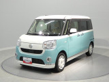 【左前方】雪国での走行に欠かせない4WD車。足元までリフレッシュ済みで、これから新しい思い出を一緒に作っていく準備は万端です。