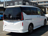 セレナ 2.0 ハイウェイスターV 