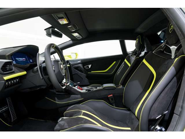 ランボルギーニ ウラカン テクニカ (LDF) の中古車詳細 (990km, Verde