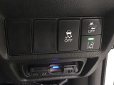 ホンダが推し進める総合先進安全装備のセンシング搭載! 衝突や斜線はみだしなどの危険が予測される時、センサーが警告。ヒューマンエラーを高度先進技術が補完してくれます。